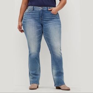 Torrid Women's Slim Boot Cut Jeans size 24